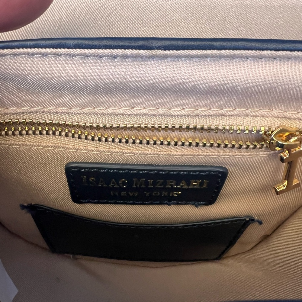 Isaac Mizrahi Genuine Leather Crossbody Bag - Picture 5 of 9